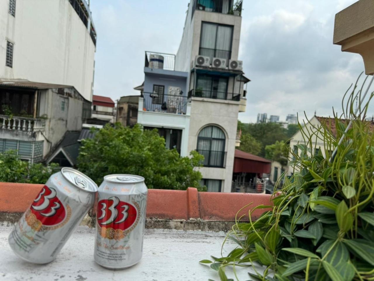Quynh Moon Homestay Hanoi Buitenkant foto