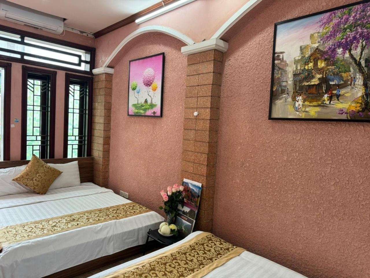 Quynh Moon Homestay Hanoi Buitenkant foto