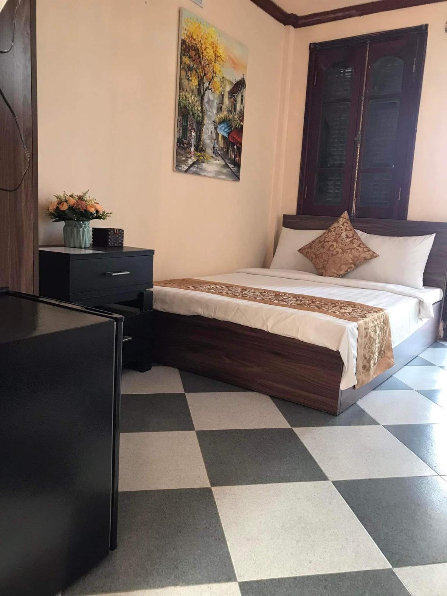 Quynh Moon Homestay Hanoi Buitenkant foto